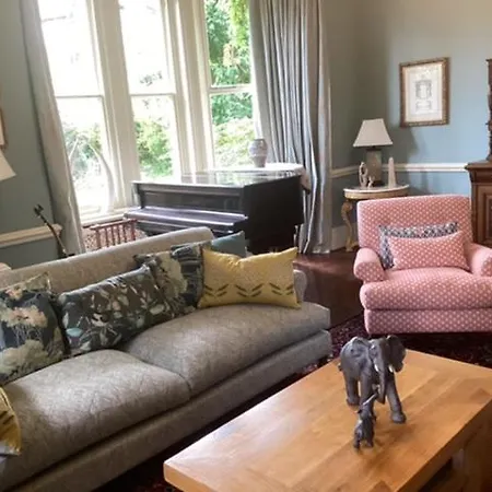 Brynffynnon Boutique Bed And Breakfast-3